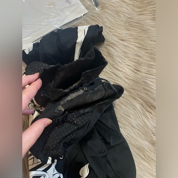 Great condition Spirit Glow Skeleton toddler Costume in size 3T-4T - Picture 6 of 8